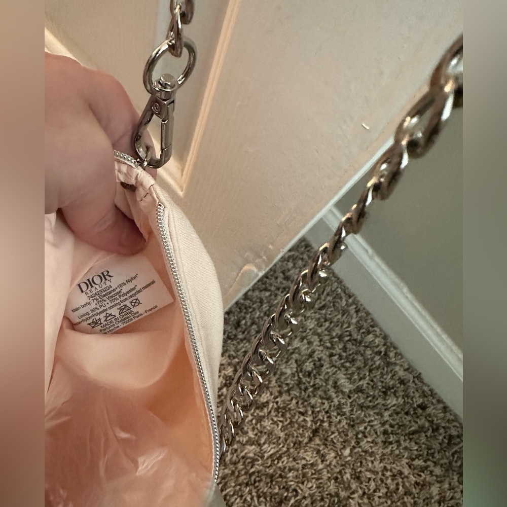 Dior Elegant Pink Cosmetic Pouch/Chain Bag - Picture 5 of 5